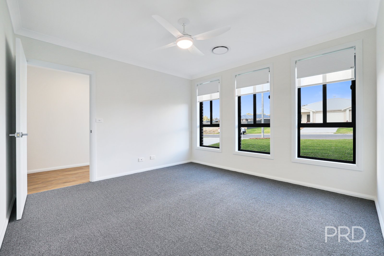12 Nankeen Avenue MOORE CREEK 4
