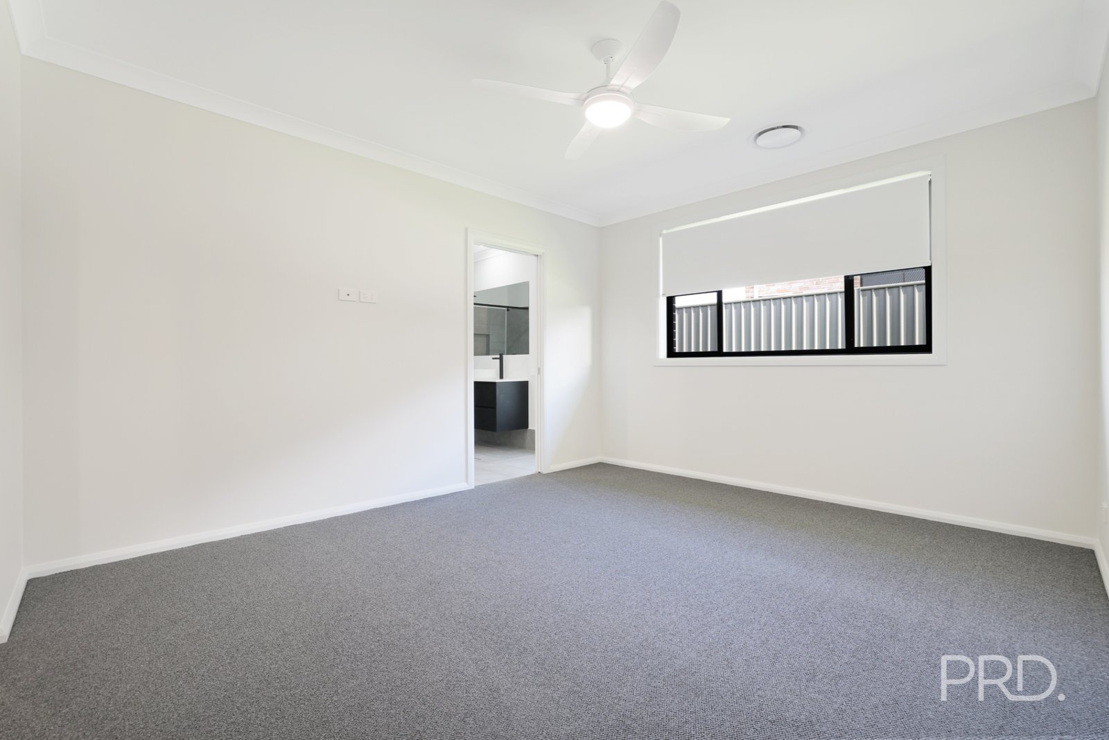 12 Nankeen Avenue MOORE CREEK 5