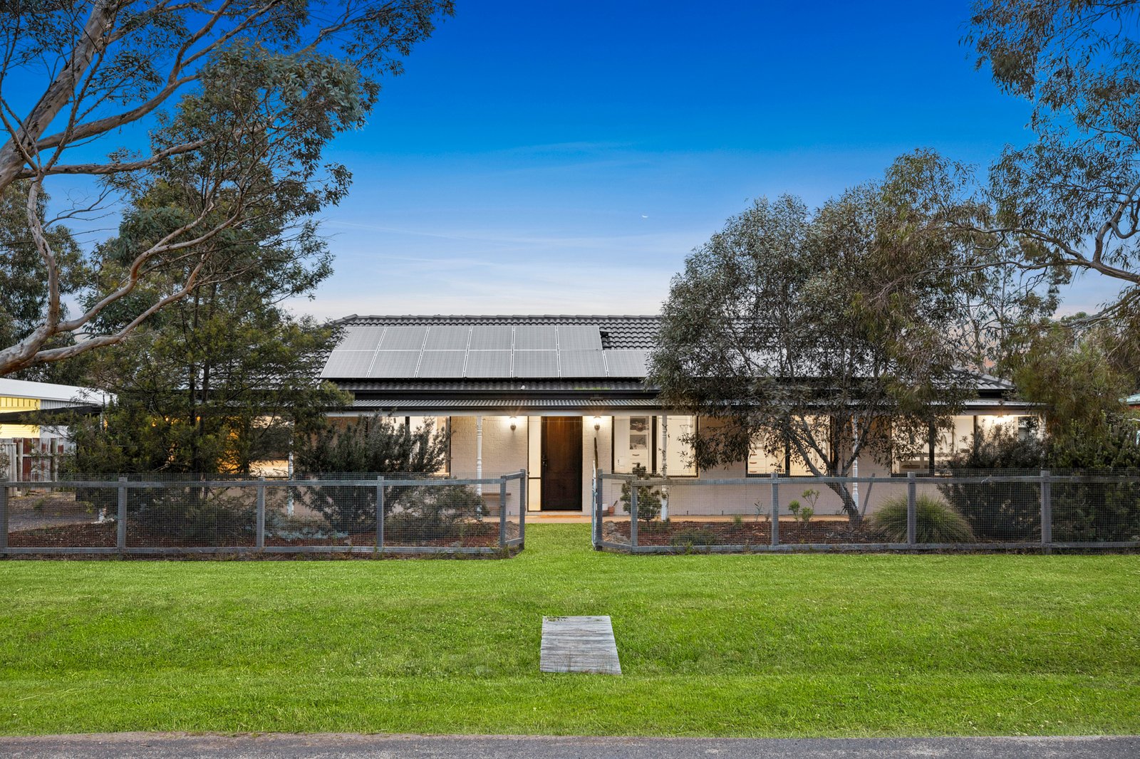 Photos: 12 Napier Street