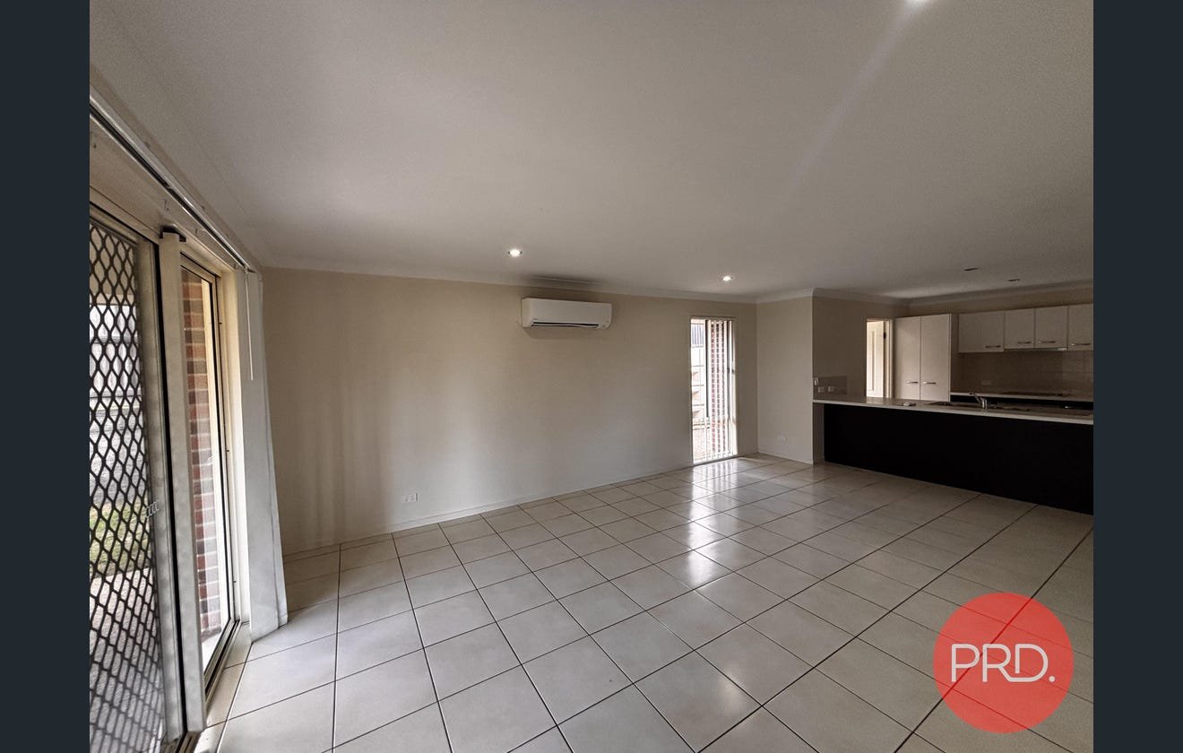 12 Nardoo Place GLEN EDEN 4