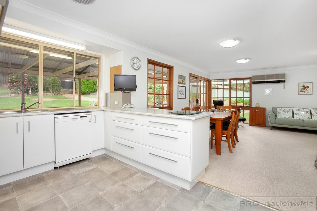 12 Natalie Close TENAMBIT 7