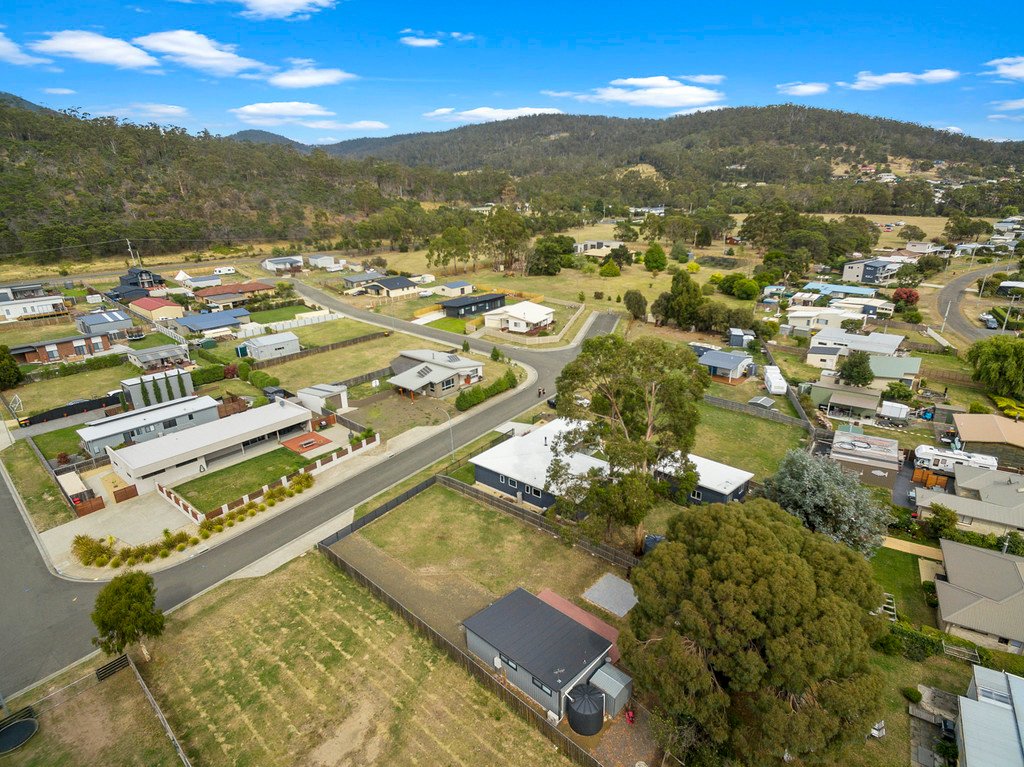 12 Nautilus Drive ORFORD 21