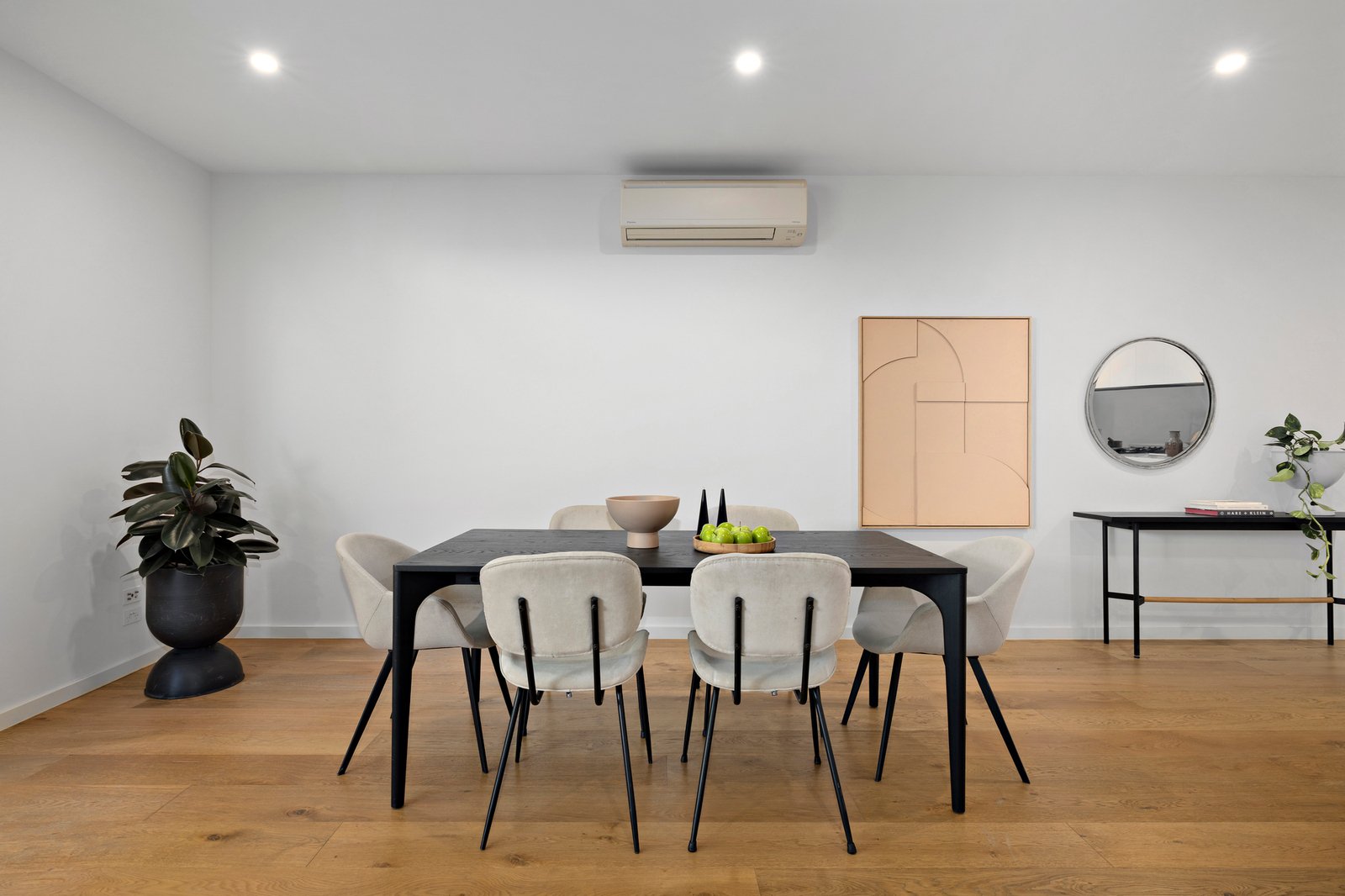 12 Nelson Street, Port Melbourne, 3207