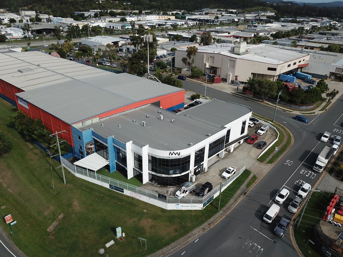 1/2 Newcastle Street Burleigh Heads 5