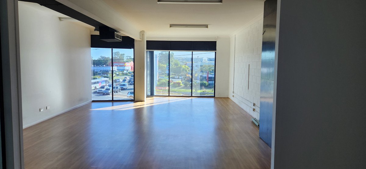 1/2 Newcastle Street Burleigh Heads 16