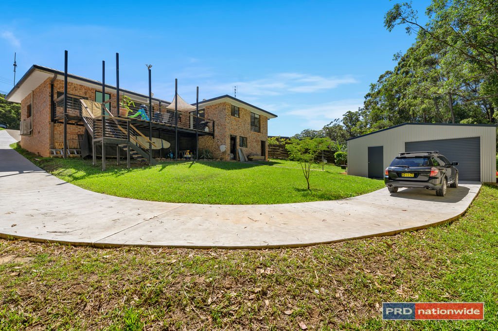12 Newport Crescent BOAMBEE EAST 4