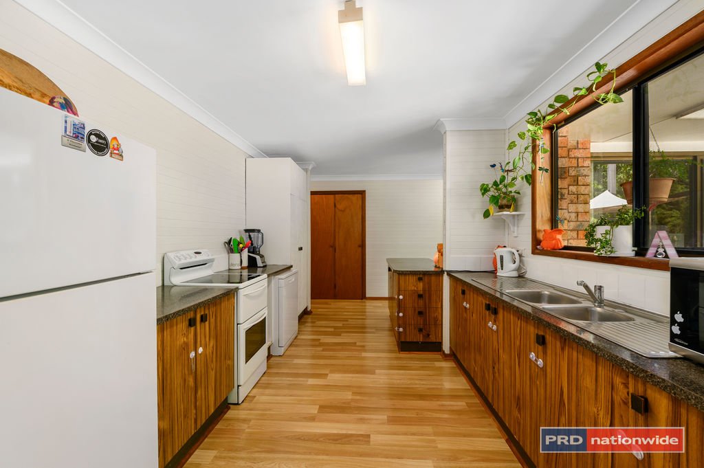 12 Newport Crescent BOAMBEE EAST 5