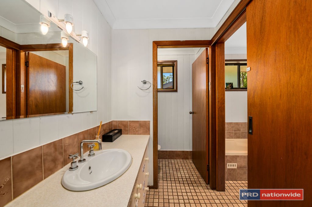 12 Newport Crescent BOAMBEE EAST 14