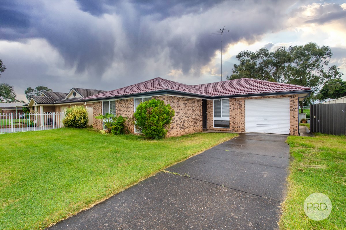 12 Newtimber Circuit ST CLAIR 1