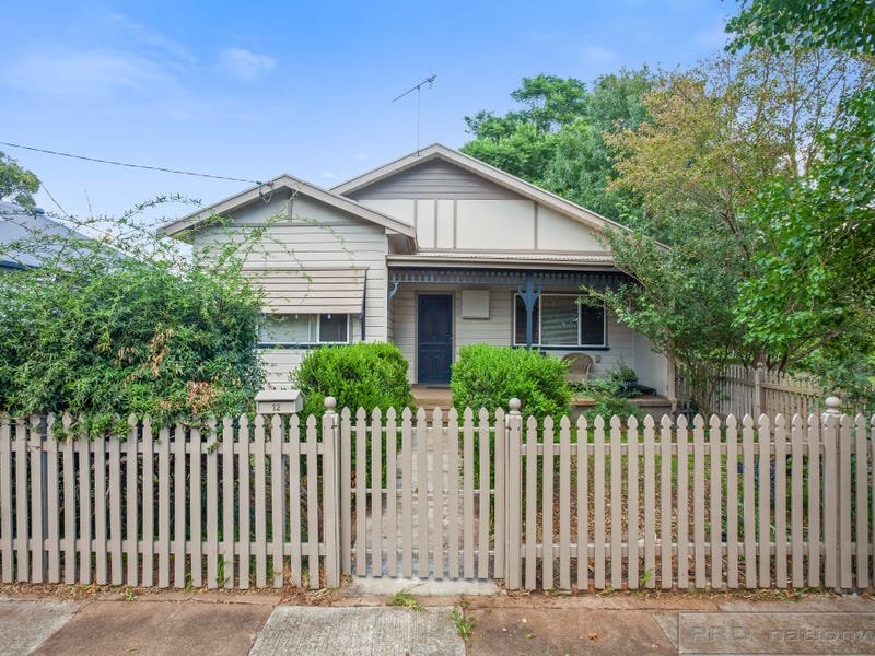 12 Nichols Street LORN 1