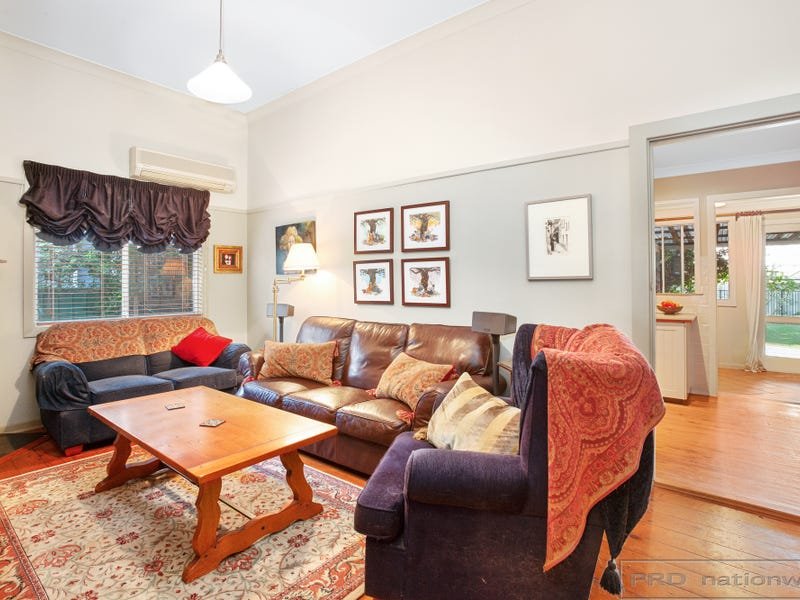12 Nichols Street LORN 3