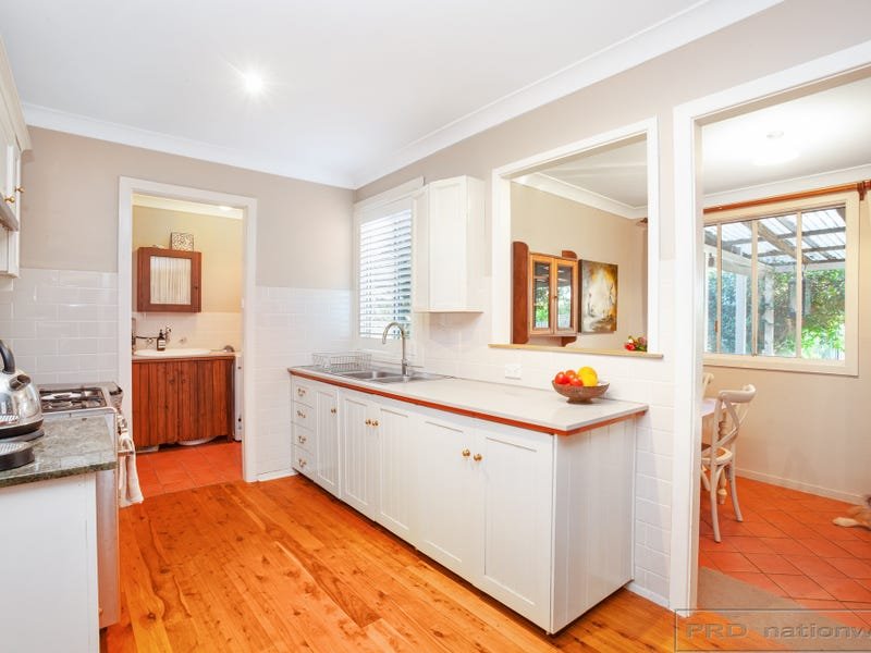 12 Nichols Street LORN 6
