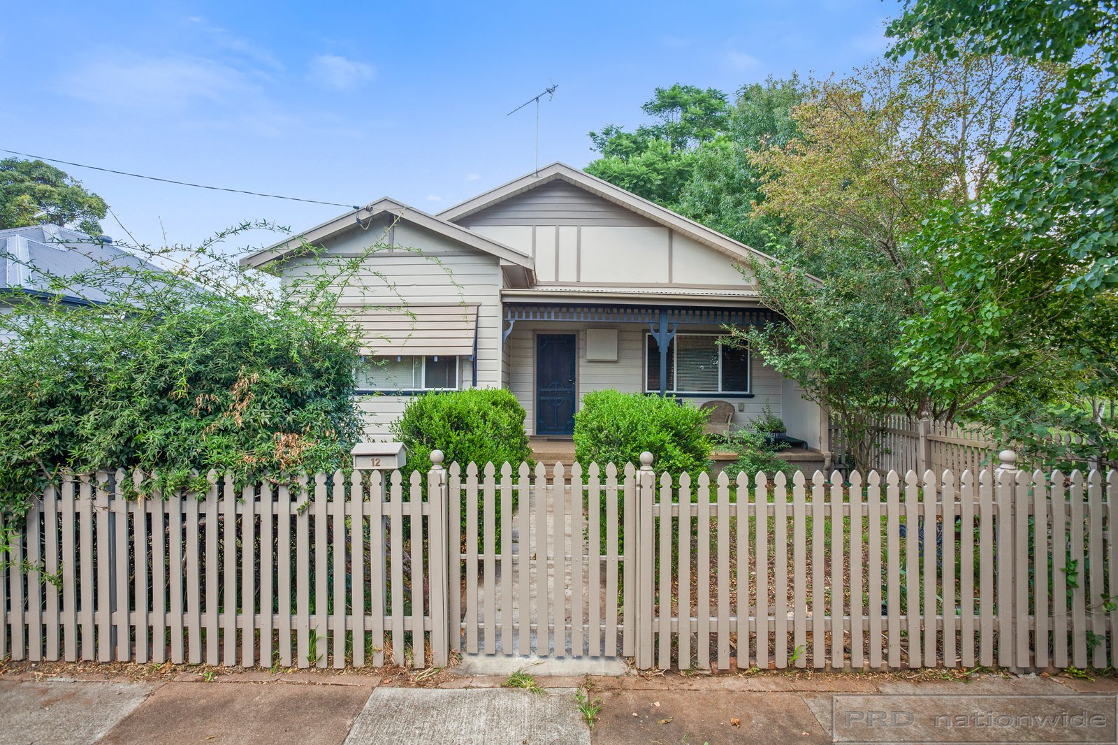 12 Nichols Street LORN 1