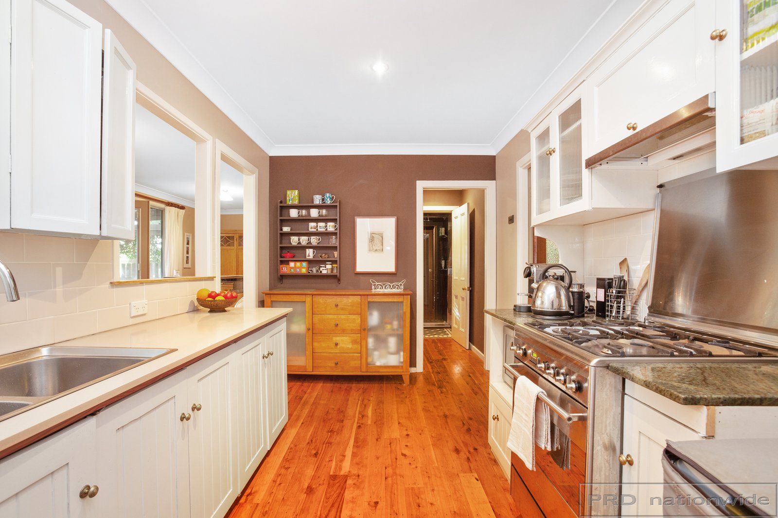 12 Nichols Street LORN 4