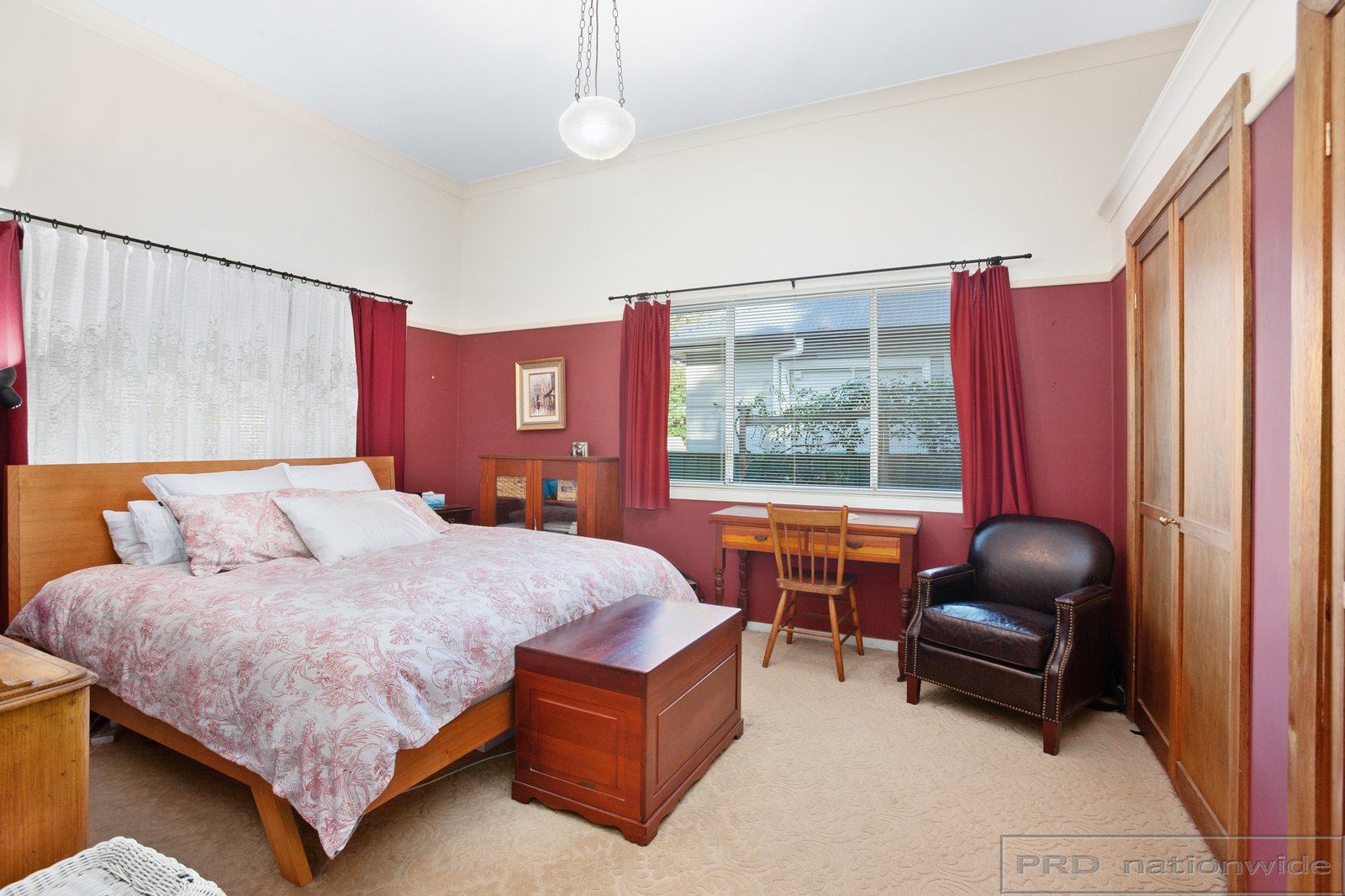 12 Nichols Street LORN 8