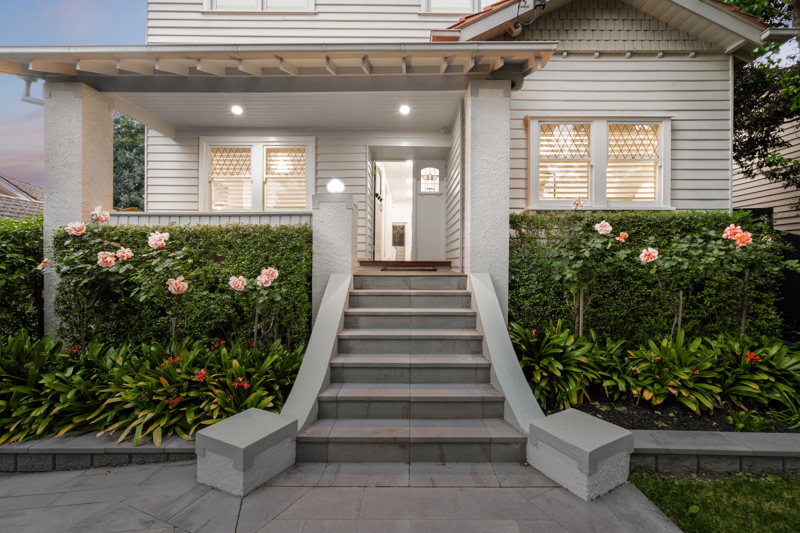 12 Nicholsdale Road, Camberwell, 3124