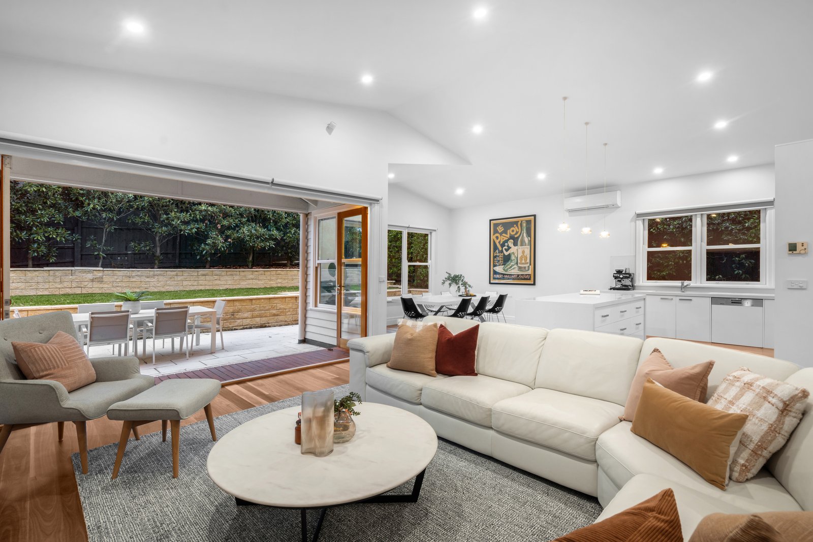 12 Nicholsdale Road, Camberwell, 3124