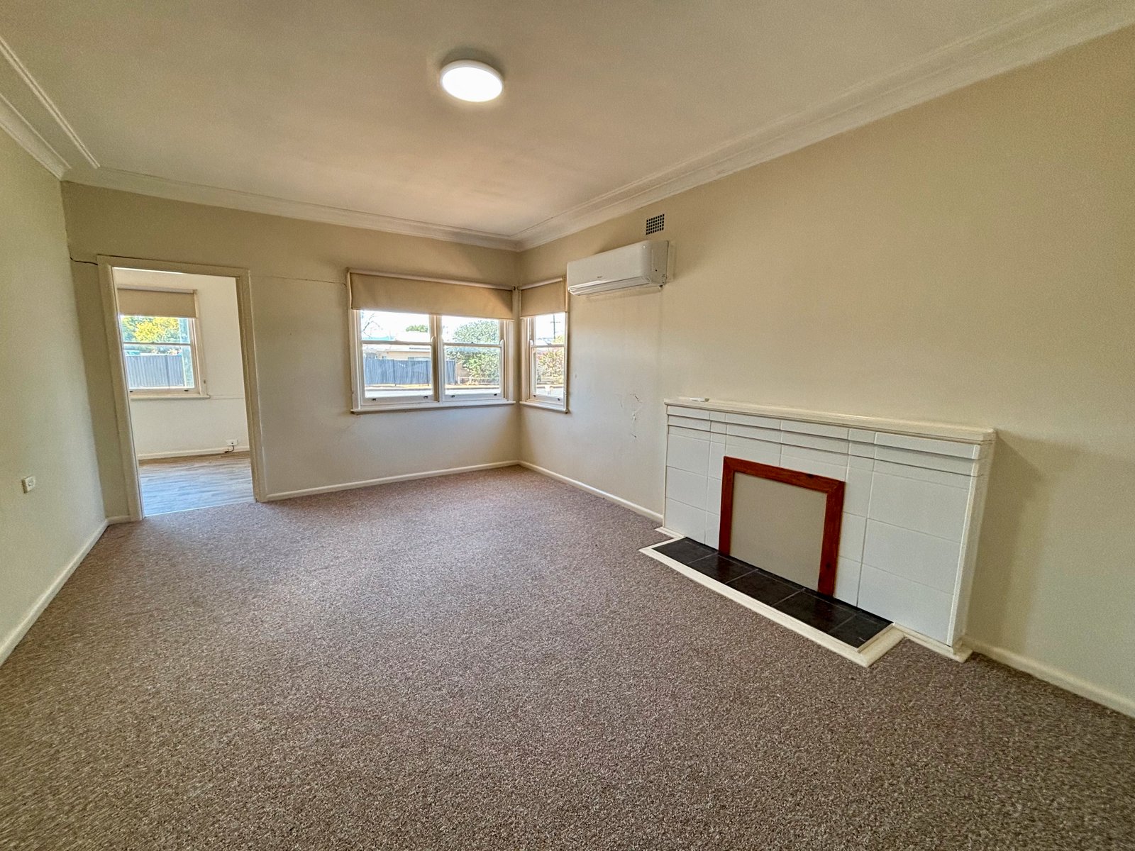 12 Northview Street TAMWORTH 3