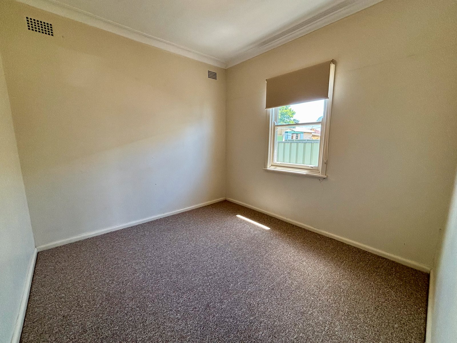 12 Northview Street TAMWORTH 5