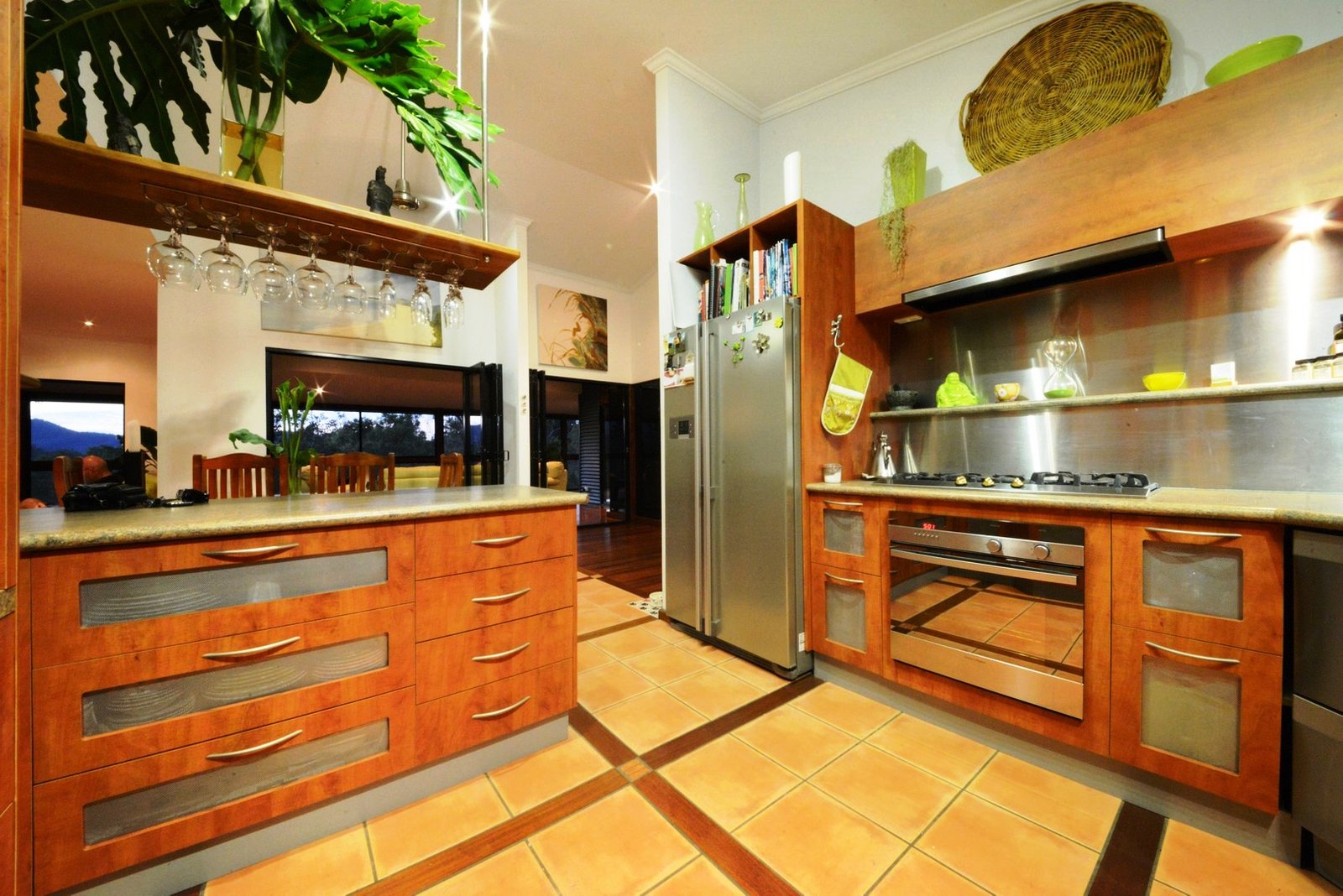 12 Orchid Road CANNONVALE 6