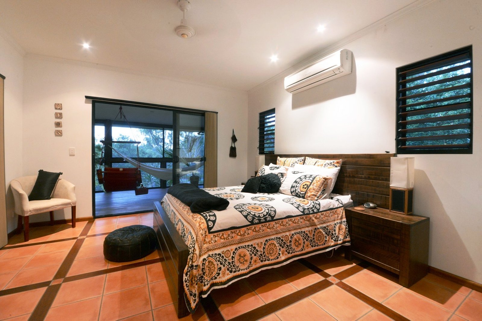 12 Orchid Road CANNONVALE 15