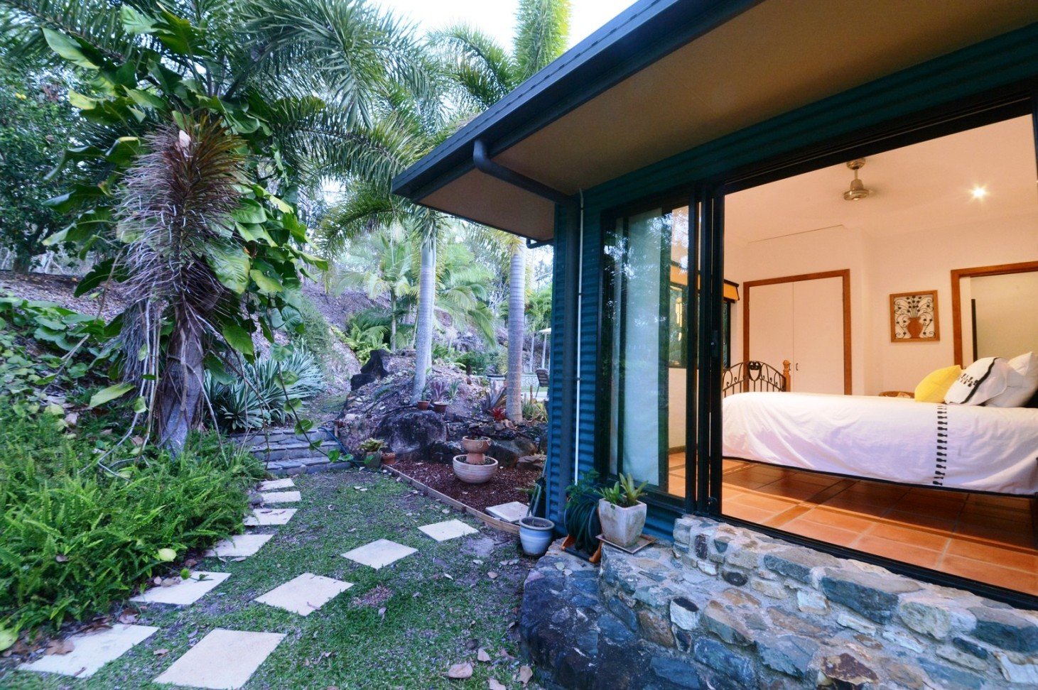 12 Orchid Road CANNONVALE 21