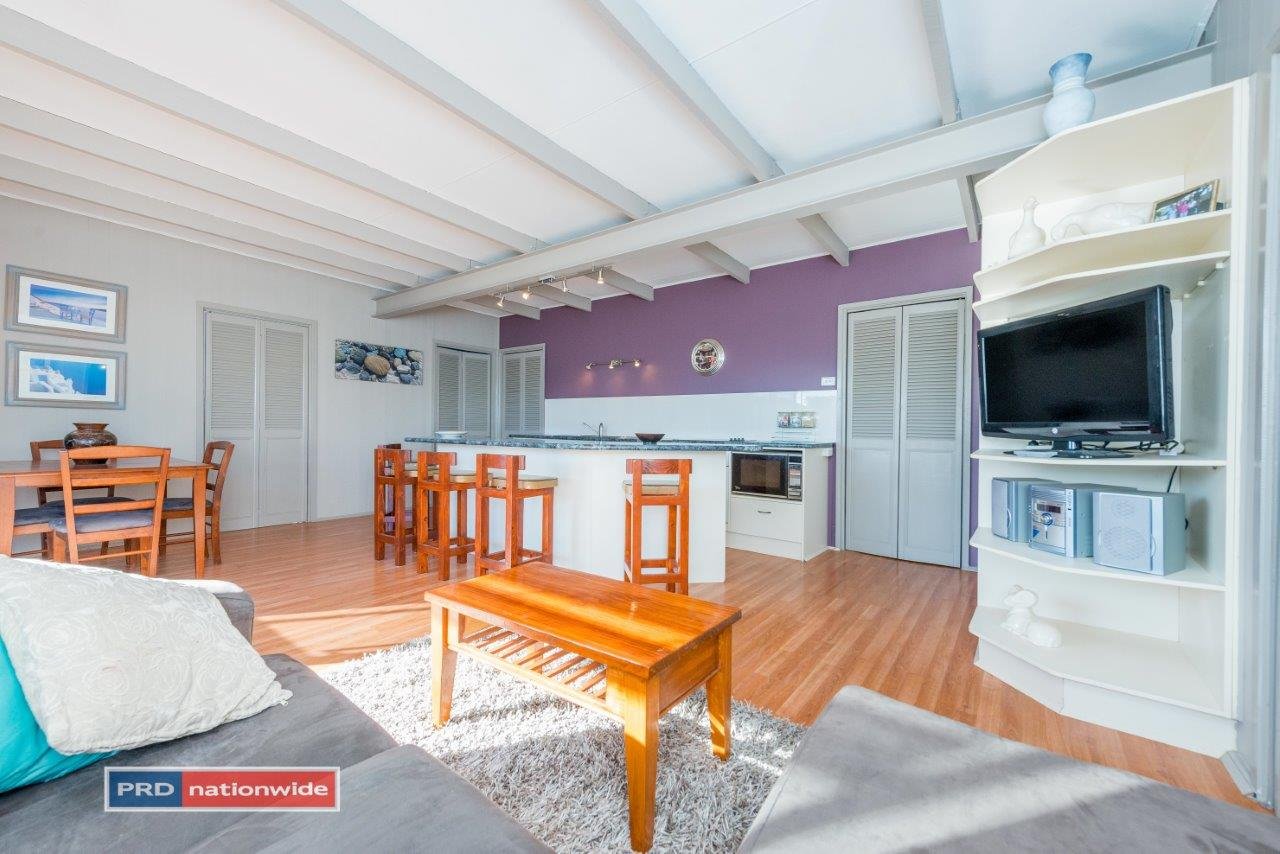 12 Pacific Avenue ANNA BAY 5