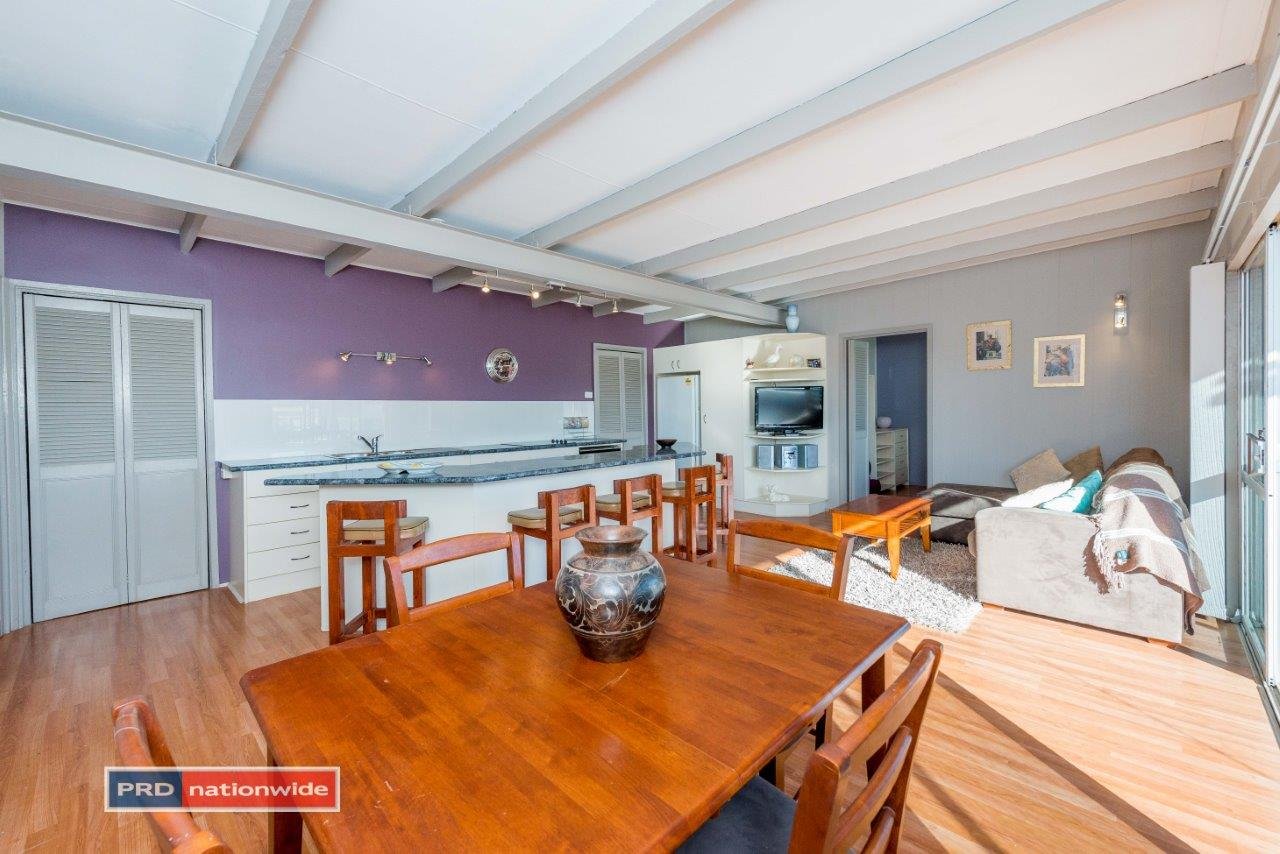 12 Pacific Avenue ANNA BAY 12