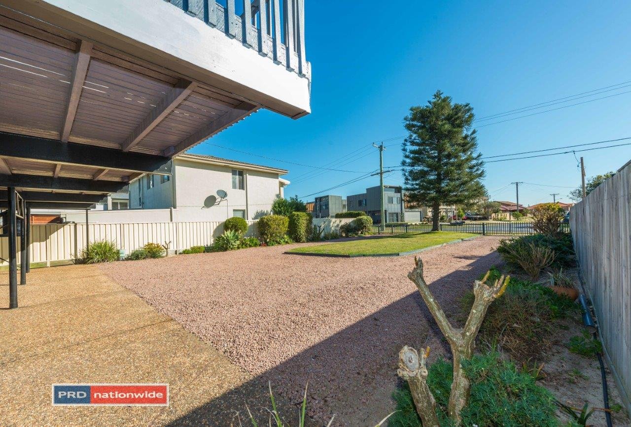 12 Pacific Avenue ANNA BAY 24