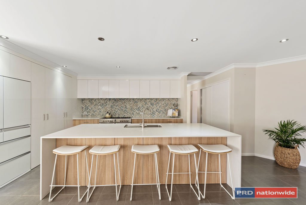 12 Paddymelon Circuit BONVILLE 2