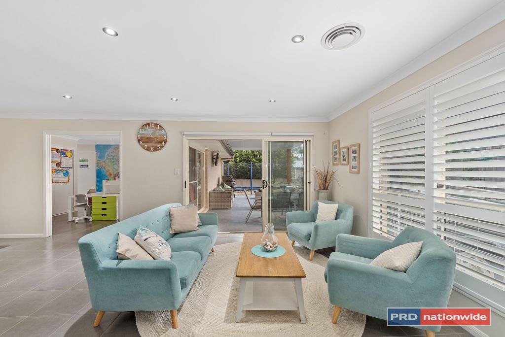 12 Paddymelon Circuit BONVILLE 6