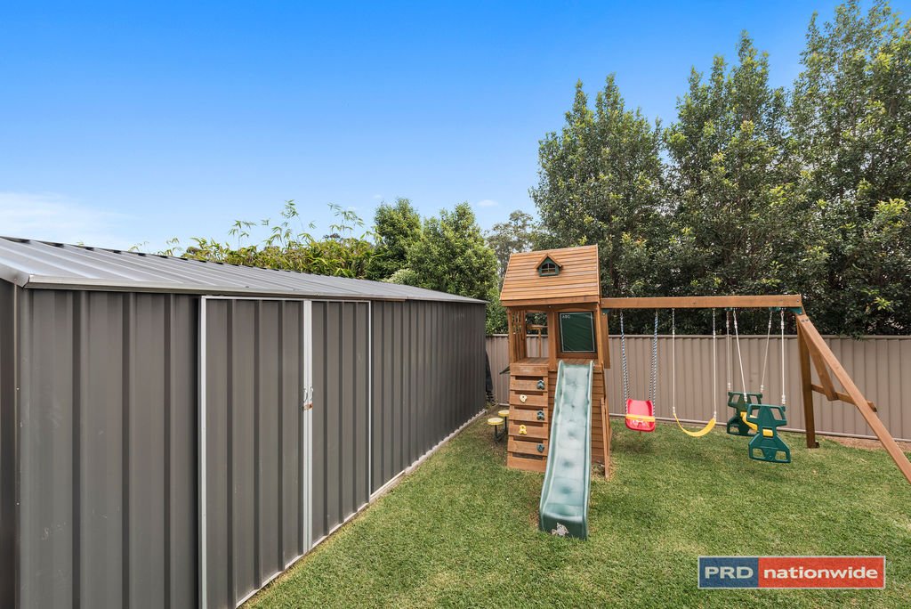 12 Paddymelon Circuit BONVILLE 18