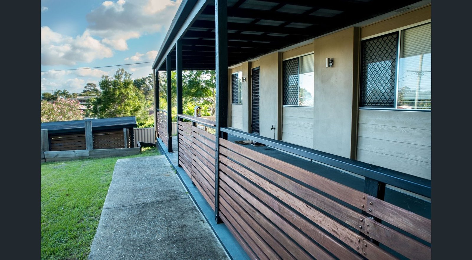 12 Panache Street MOLENDINAR 2