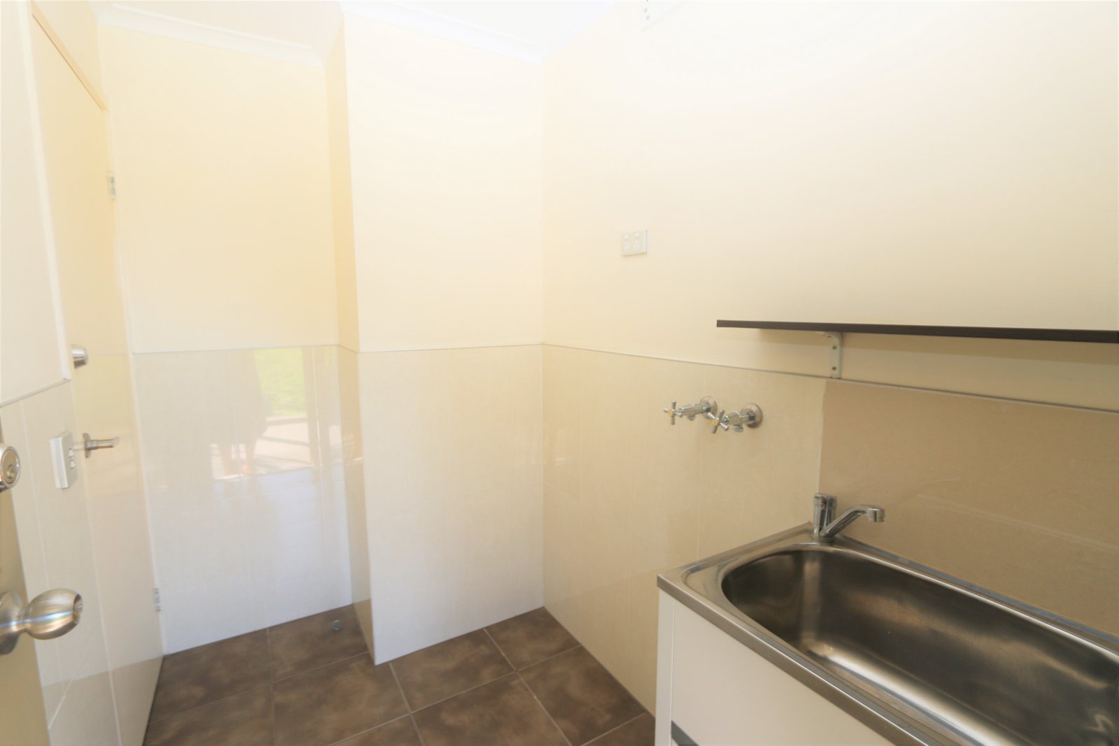 12 Panache Street MOLENDINAR 11