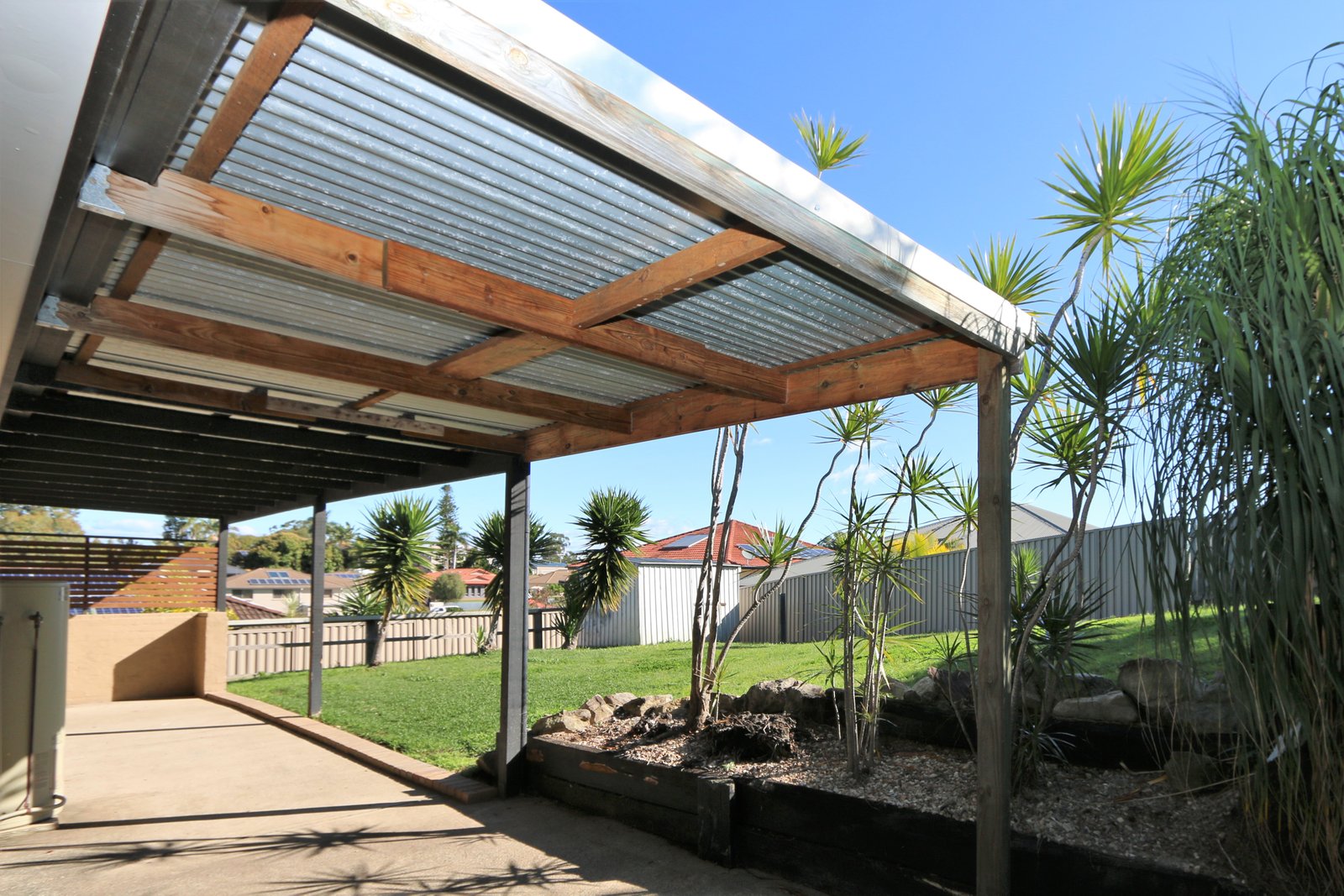 12 Panache Street MOLENDINAR 13