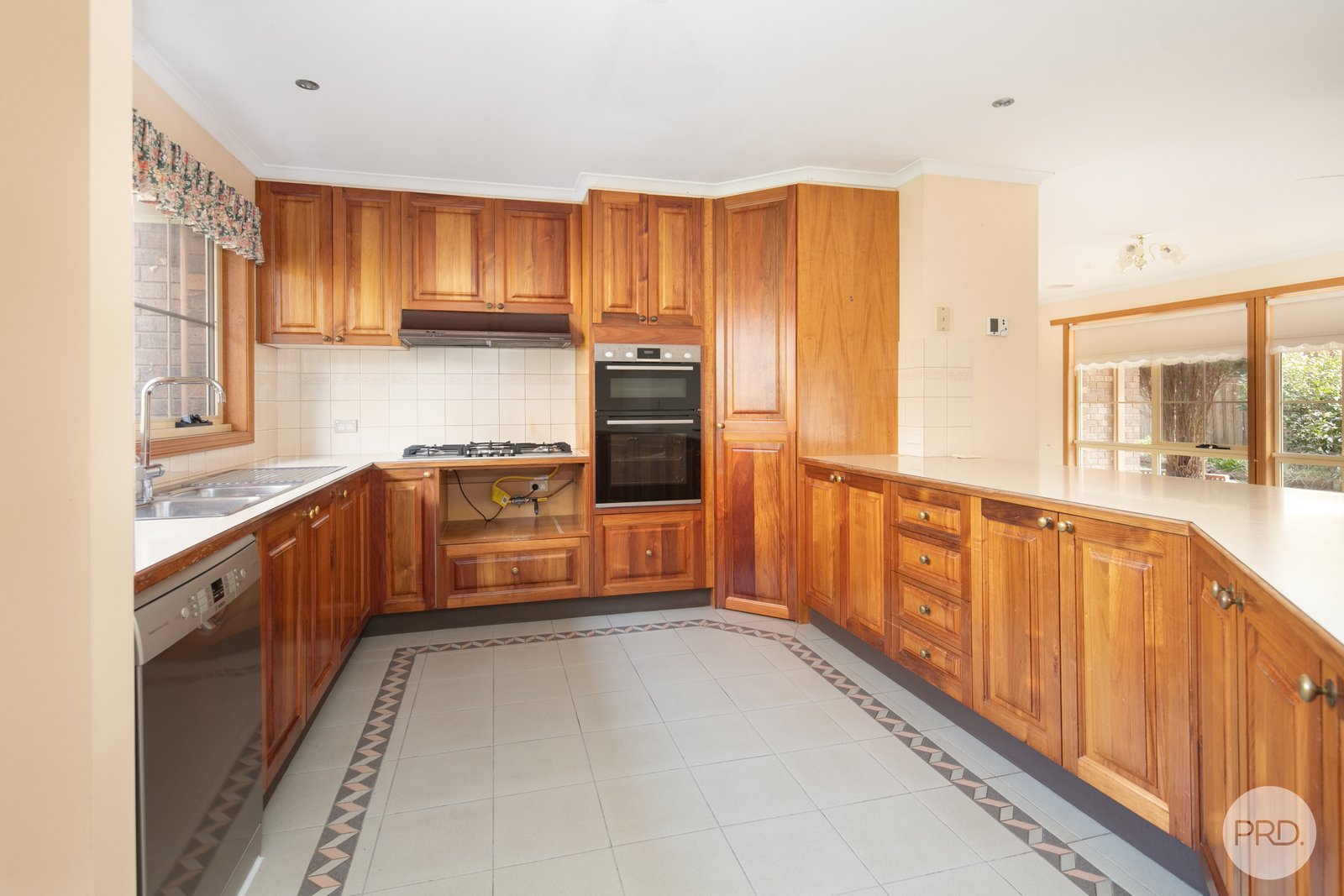 12 Panorama Drive DELACOMBE 2