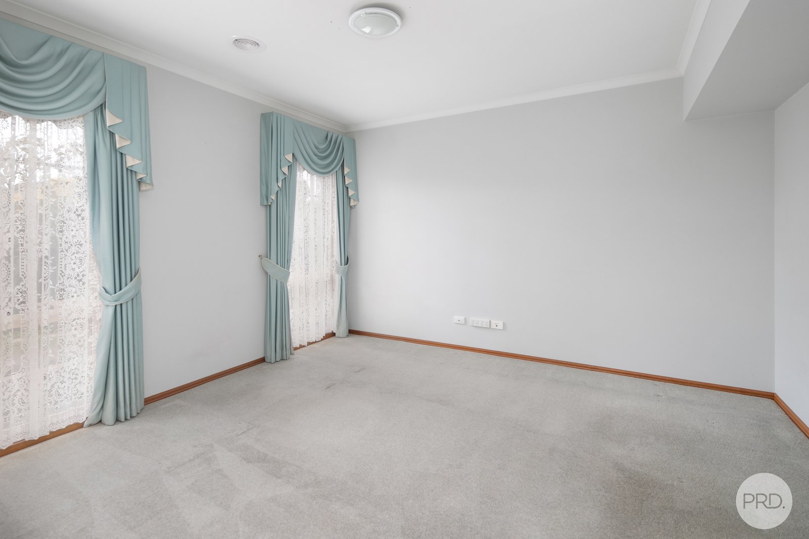 12 Panorama Drive DELACOMBE 9