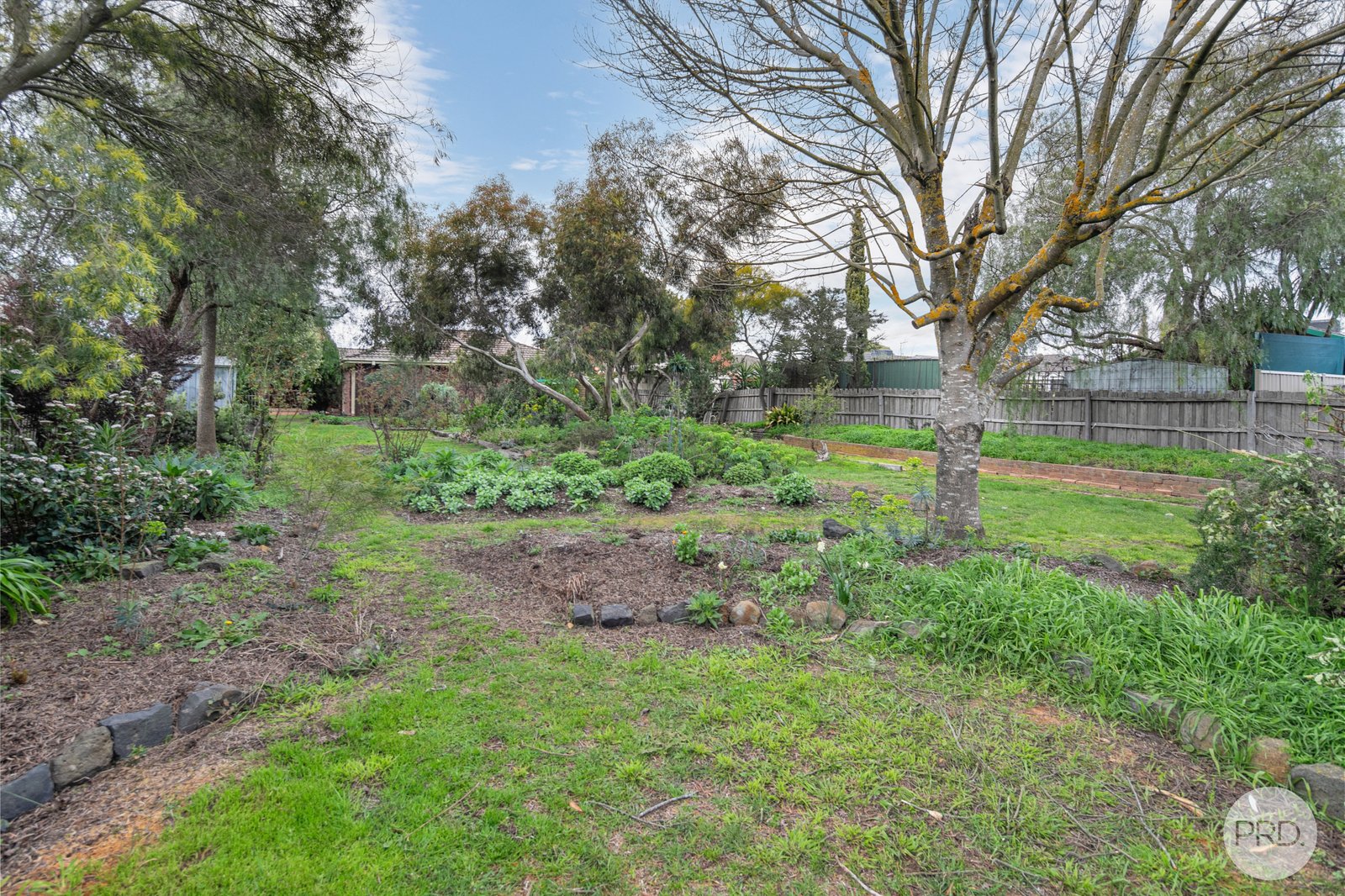 12 Panorama Drive DELACOMBE 16
