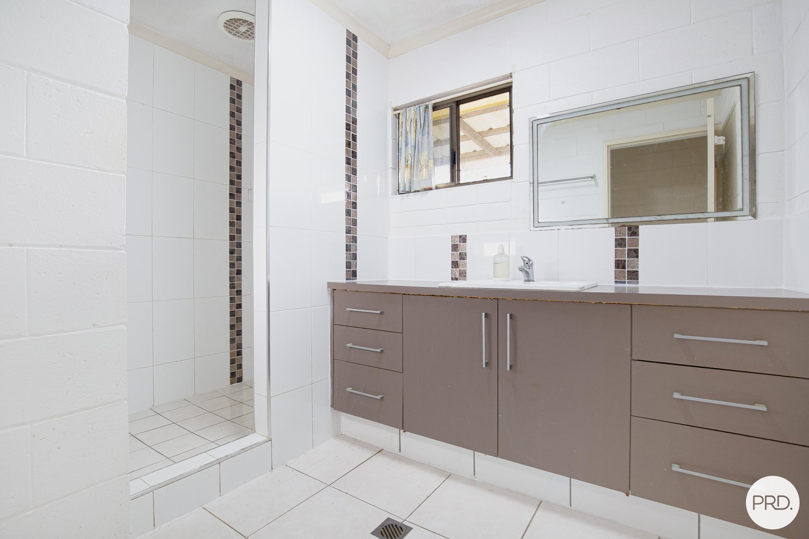 12 Pardoe Street BUCASIA 10