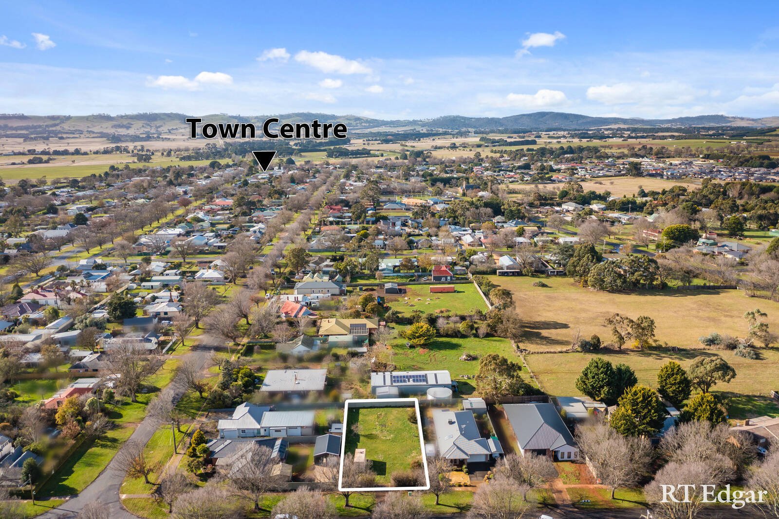 Real Estate and Property in 12 Park Street, Lancefield, VIC