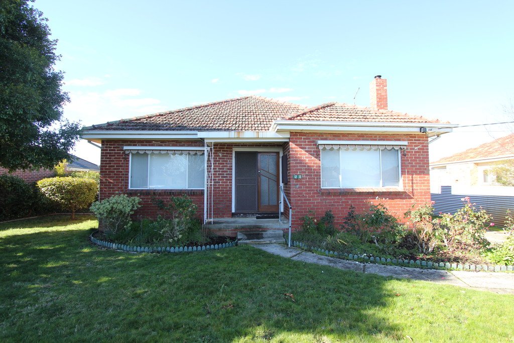 12 Park Street WENDOUREE 1