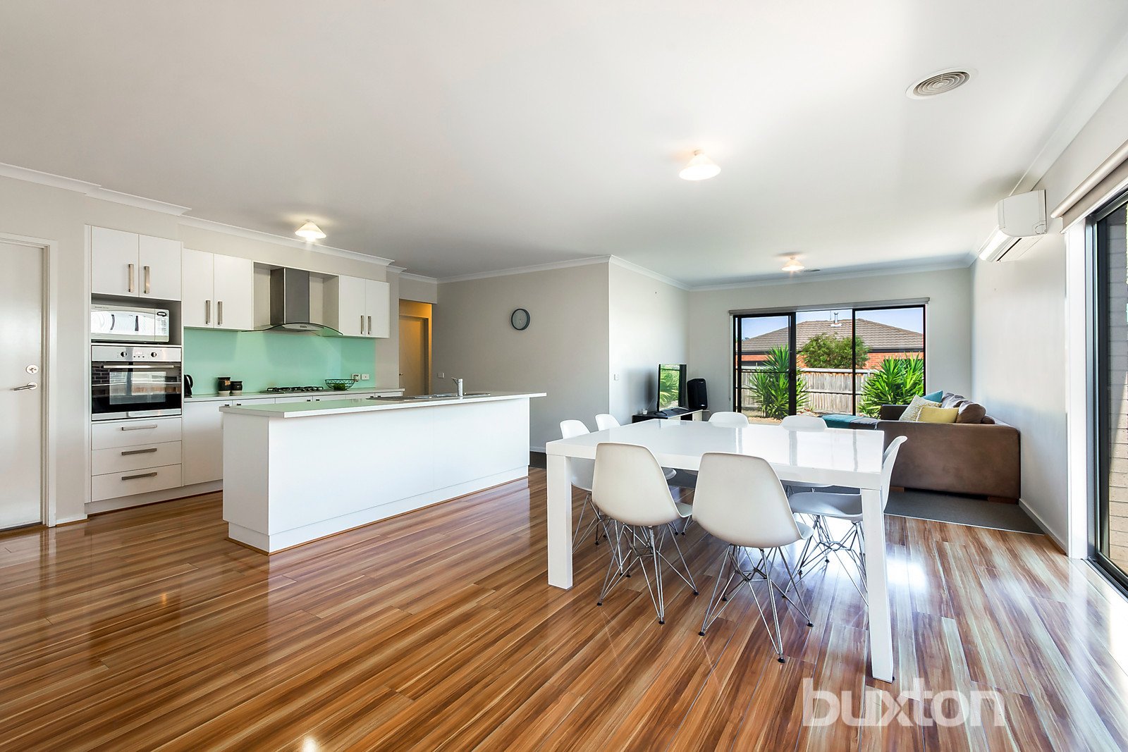 Gallery: 12 Parkfront Drive