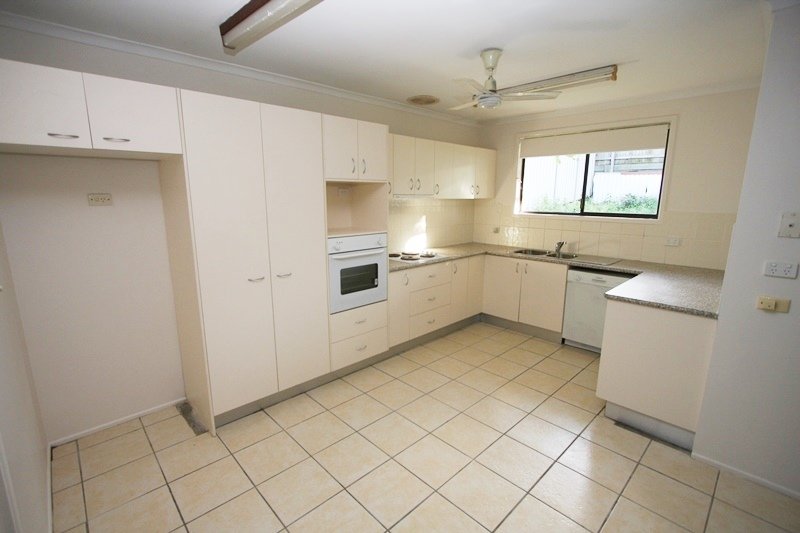 12 Patura Drive ASHMORE 3