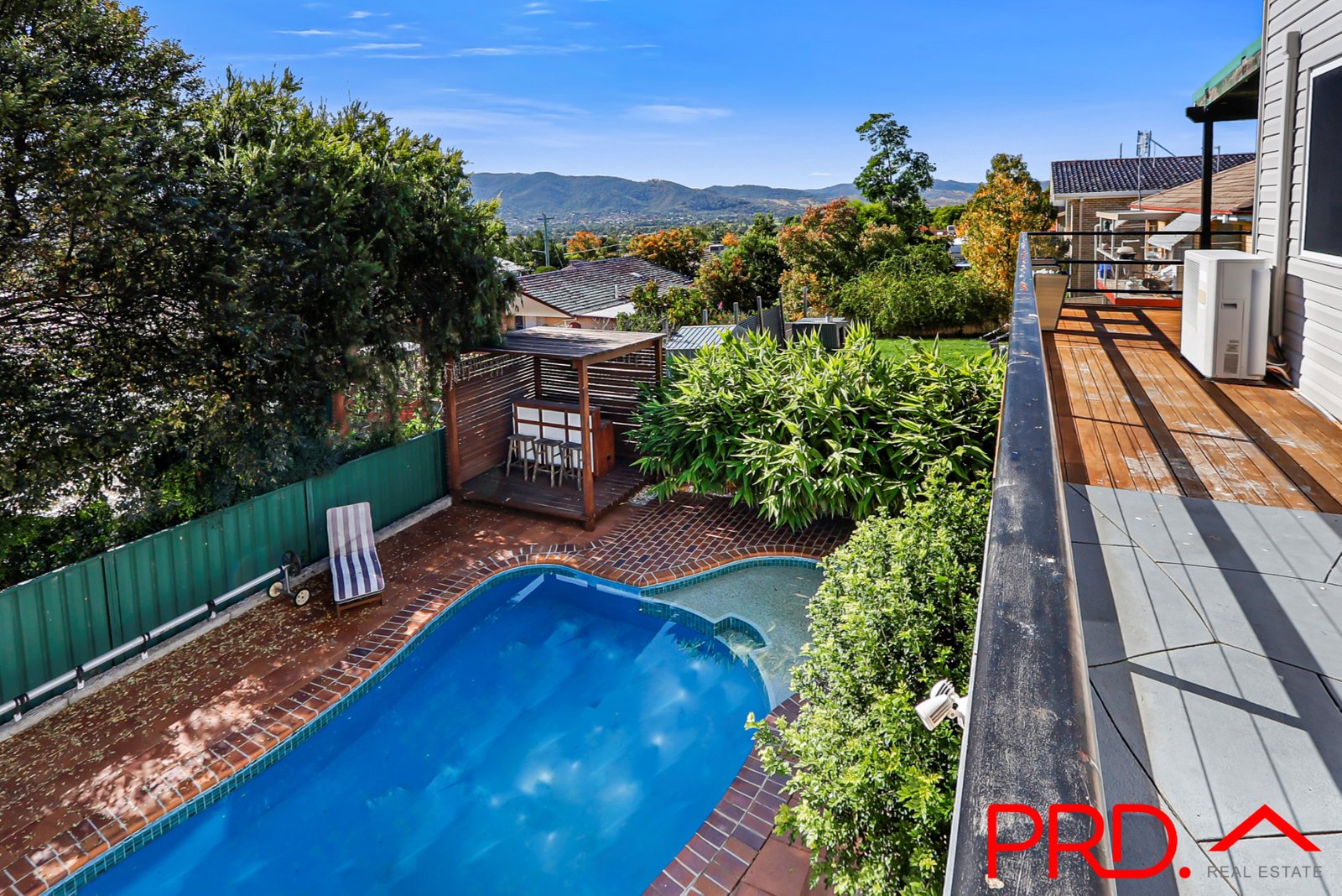 12 Paul Street TAMWORTH 3