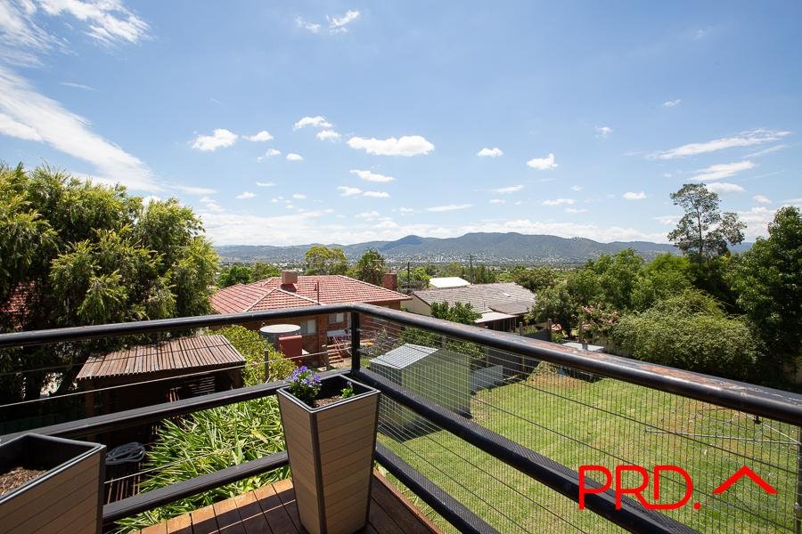 12 Paul Street TAMWORTH 19