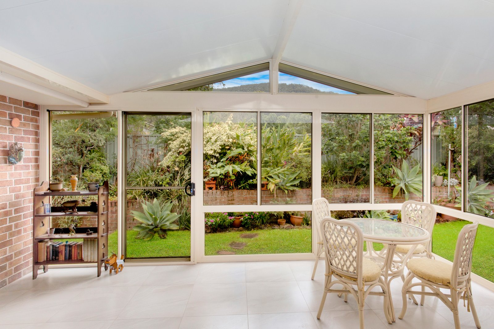 12 Peach Grove LAURIETON 4