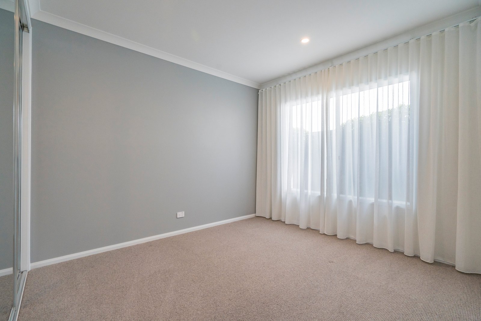 12 Peachy Avenue NORTH ROTHBURY 26