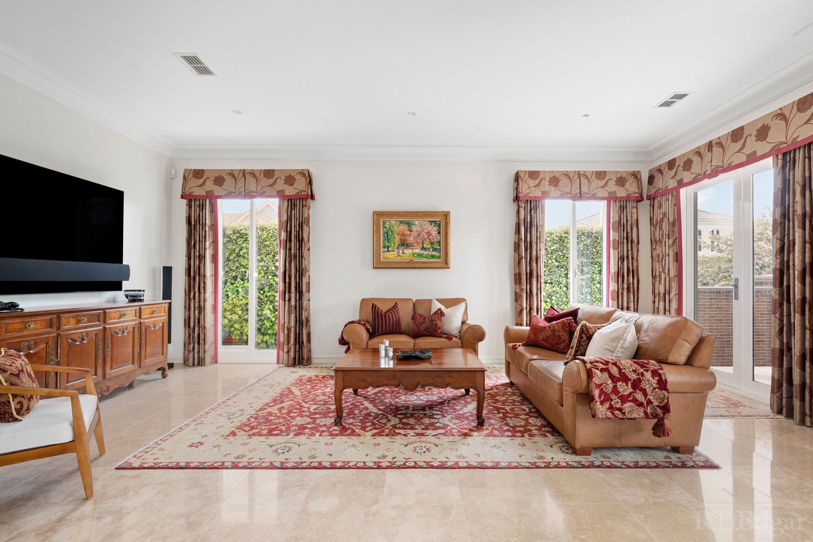 Real Estate and Property in 12 Pembroke Road, Balwyn, VIC