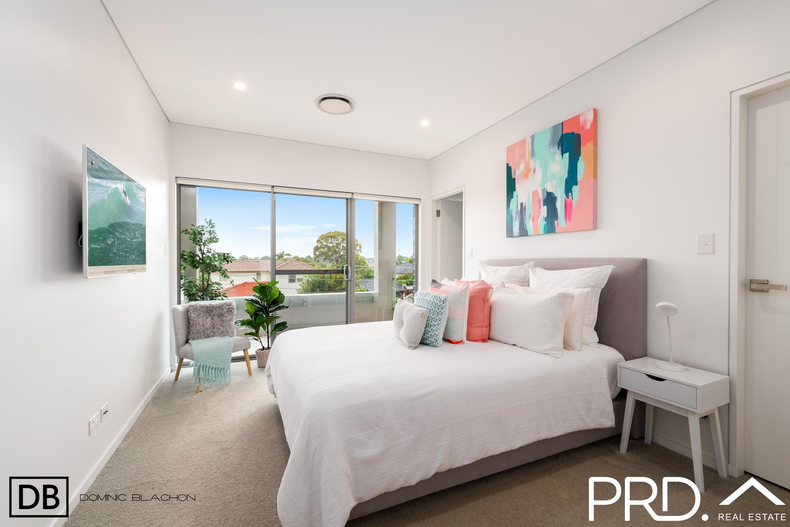 12 Penrose Avenue EAST HILLS 7