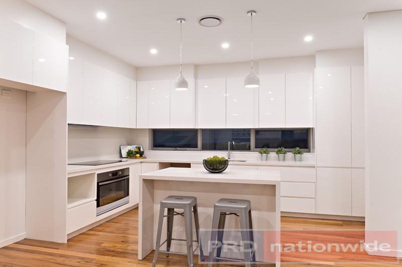 12 Penrose Avenue EAST HILLS 3